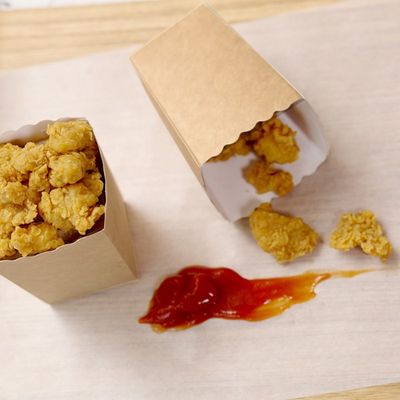 Popcorn επιτραπέζιου σκεύους ψηγμάτων CMYK βιοδιασπάσιμο μίας χρήσης ανοικτό τοπ συσκευάζοντας κιβώτιο